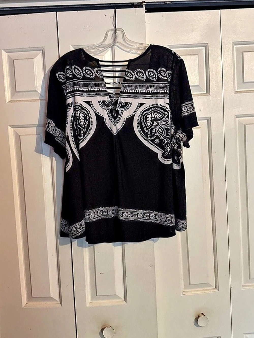 Cato Paisley Blouse in Black & White Size 22W/24W